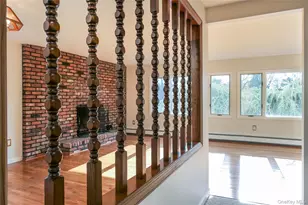 10 Marie Crescent, Patchogue, NY 11772 - Photo 9