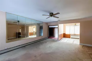 106 Powell Ct, North Babylon, NY 11703 - Photo 7