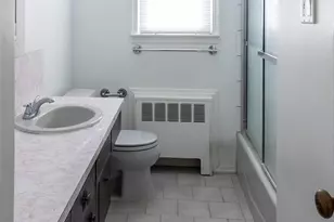 106 Powell Ct, North Babylon, NY 11703 - Photo 19