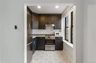 310 Riverside Blvd, Long Beach, NY 11561 - Photo 13