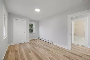 33 Willow Ave, Freeport, NY 11520 - Photo 15