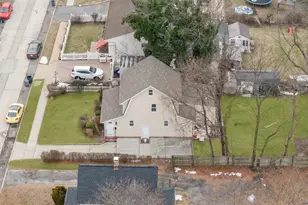 33 Willow Ave, Freeport, NY 11520 - Photo 27