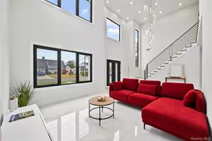 48 Martin Ln, Westbury, NY 11590 - Photo 3