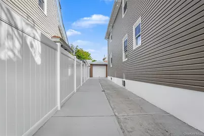 116-39 Newburg St, Saint Albans, NY 11412 - Photo 19