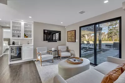 40 Knollwood Drive, Southampton, NY 11968 - Photo 5