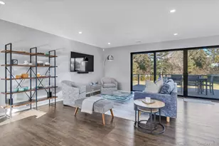 40 Knollwood Dr, Southampton, NY 11968 - Photo 3