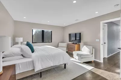 40 Knollwood Drive, Southampton, NY 11968 - Photo 7