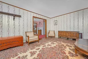 4 Danville Ct, Greenlawn, NY 11740 - Photo 9