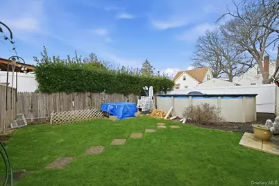 447 Chestnut Street, West Hempstead, NY 11552 - Photo 23