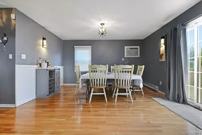 447 Chestnut Street, West Hempstead, NY 11552 - Photo 9