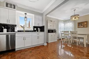 447 Chestnut St, West Hempstead, NY 11552 - Photo 5