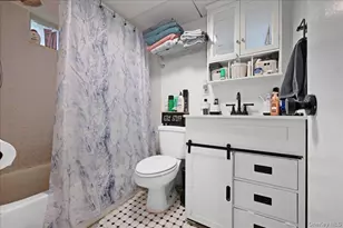 447 Chestnut St, West Hempstead, NY 11552 - Photo 19