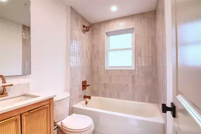 26 Clinton Street, Center Moriches, NY 11934 - Photo 25