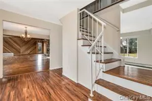 36 Bevin Rd, Northport, NY 11768 - Photo 3