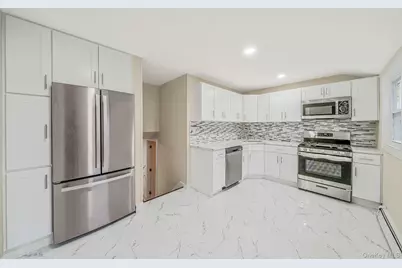 119 Foster Road, Ronkonkoma, NY 11779 - Photo 13