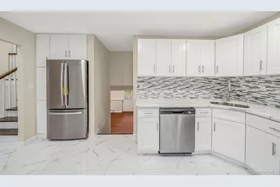 119 Foster Road, Ronkonkoma, NY 11779 - Photo 15