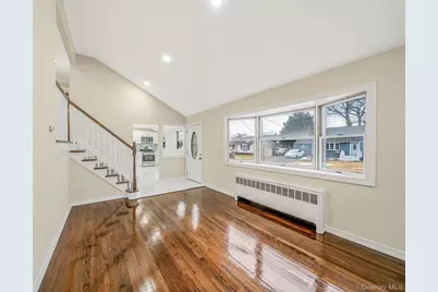 119 Foster Road, Ronkonkoma, NY 11779 - Photo 11