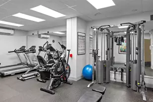 20 Old Mamaroneck Rd, White Plains, NY 10605 - Photo 17