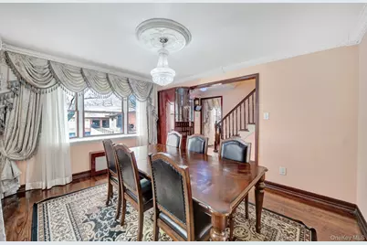 87-67 Chevy Chase, Jamaica, NY 11432 - Photo 15