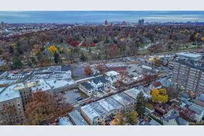 338 E 234th Street, Bronx, NY 10470 - Photo 15