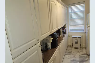 30 Cathedral Avenue #6B, Hempstead, NY 11550 - Photo 13