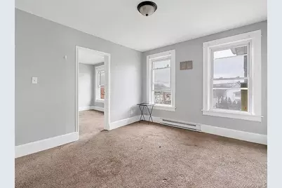 16 Park Place #1, Poughkeepsie, NY 12601 - Photo 11