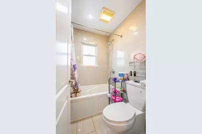 88 Elmwood Street, Plainview, NY 11803 - Photo 31