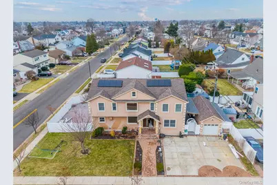 88 Elmwood Street, Plainview, NY 11803 - Photo 41