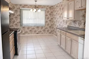 10 Oakwood Terrace, New Windsor, NY 12553 - Photo 11