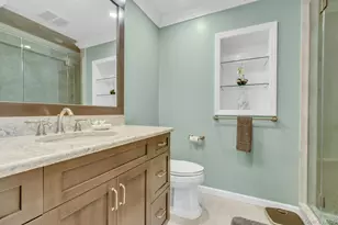 26 Oak Ln, Hampton Bays, NY 11946 - Photo 31