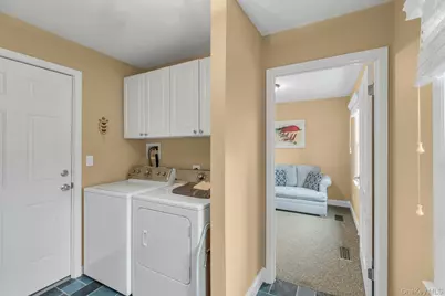 26 Oak Lane, Hampton Bays, NY 11946 - Photo 25