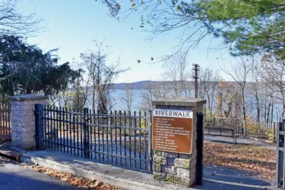 8 Washington Place, Tarrytown, NY 10591 - Photo 23