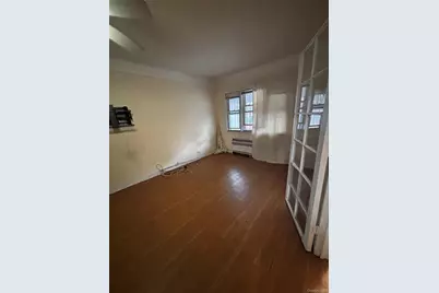 118 Van Cortlandt Avenue W, Bronx, NY 10463 - Photo 13