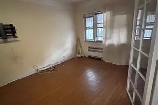 118 Van Cortlandt Ave W, Bronx, NY 10463 - Photo 13