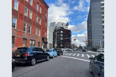 11-21 47th Road, Long Island City, NY 11101 - Photo 3