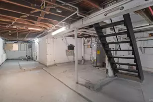 2738 Miles Ave, Bronx, NY 10465 - Photo 15