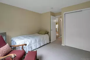 60 Foxwood Dr, Pleasantville, NY 10570 - Photo 23