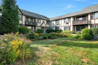 60 Foxwood Drive #2, Pleasantville, NY 10570 - Photo 1