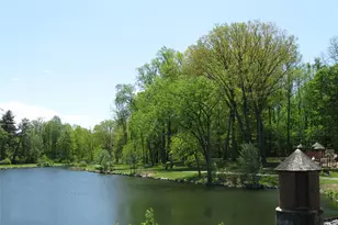 60 Foxwood Dr, Pleasantville, NY 10570 - Photo 39