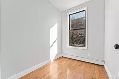 2073 Bathgate Avenue, Bronx, NY 10457 - Photo 15