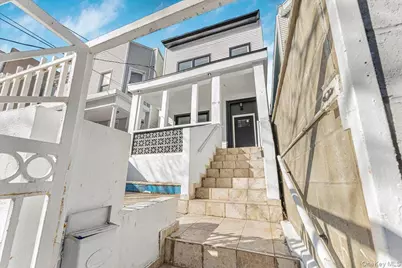 2073 Bathgate Avenue, Bronx, NY 10457 - Photo 3