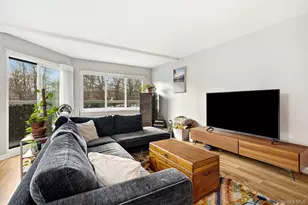 100 High Point Dr, Hartsdale, NY 10530 - Photo 11