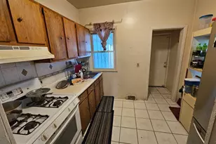 132-22 101st Ave, Richmond Hill, NY 11419 - Photo 7