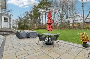 14 Fairway Dr, Great Neck, NY 11020 - Photo 31