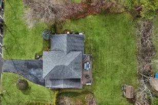 14 Fairway Dr, Great Neck, NY 11020 - Photo 47