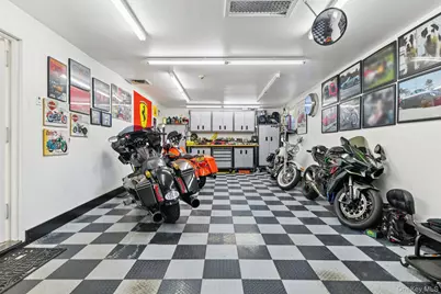 14 Fairway Drive, Great Neck, NY 11020 - Photo 29