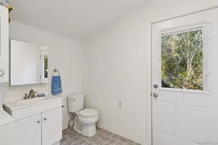 165 Springville Rd, Hampton Bays, NY 11946 - Photo 19