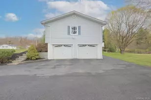 27 Monaco Dr, Hopewell Junction, NY 12533 - Photo 29