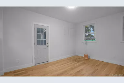 679 E 221st Street, Bronx, NY 10467 - Photo 15