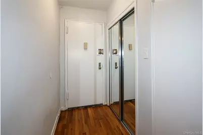 226-26 Union Turnpike #2J, Oakland Gardens, NY 11364 - Photo 11